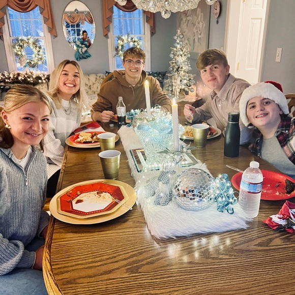 Meet your Posher, Deborah - Picture 10 of 16